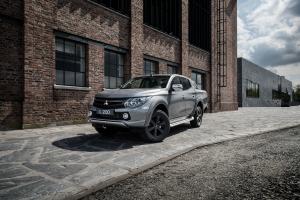 Mitsubishi L200 Anniversary 2017 года